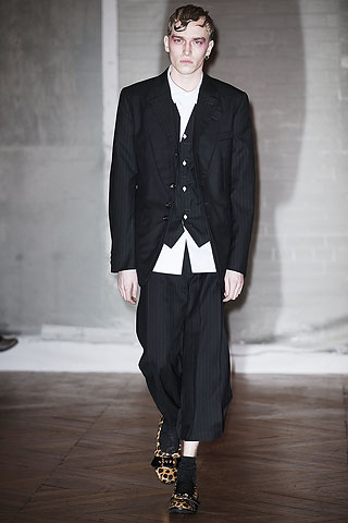 Comme des Garcons / - 2009-2010